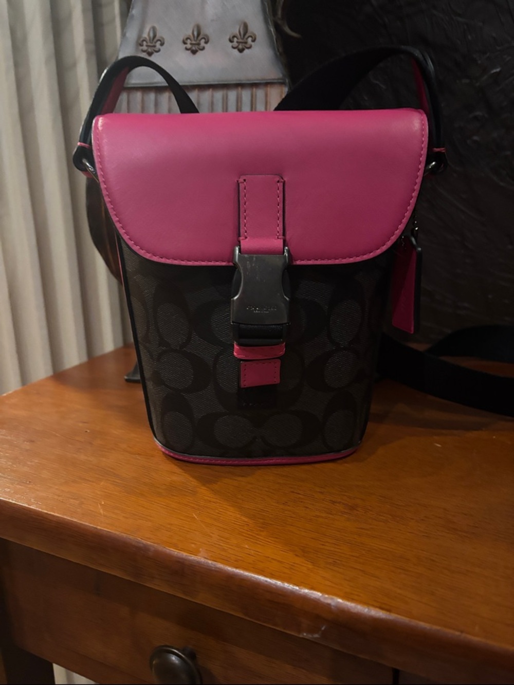 Coach Signature Crossbody Bag with Pink Flap